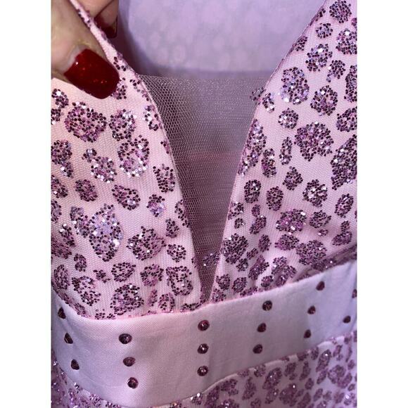 Barbie Pink Prom Dress Sparkly sleeveless Long. Size Large - Picture 3 of 5